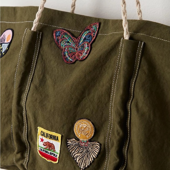 Free People Been There Badge Tote NWT - Picture 3 of 5